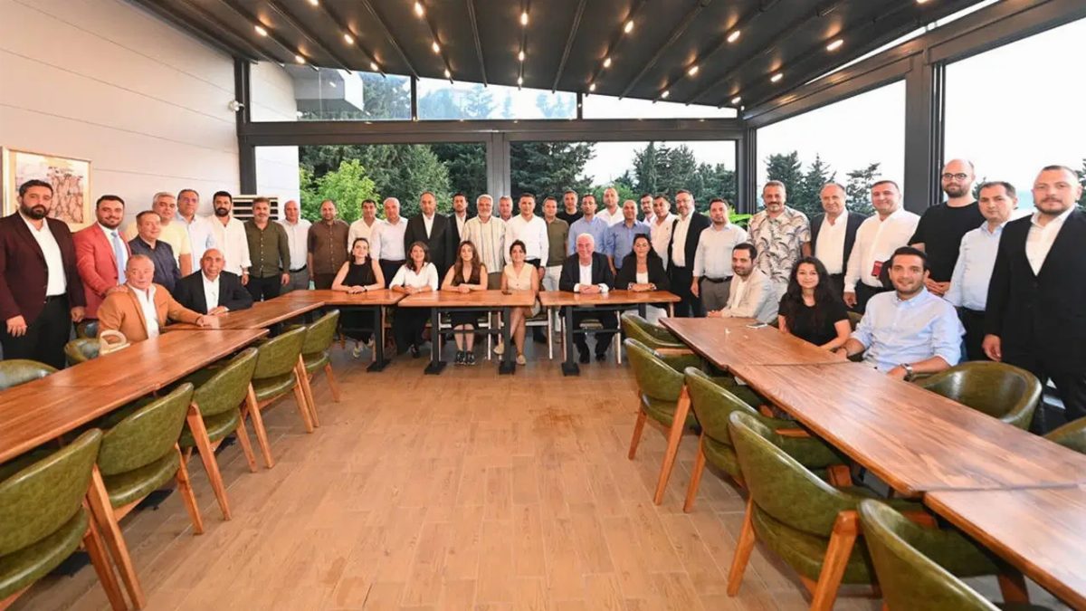 YENİ Parti İstanbul ilçe kongreleri tamamlandı, Esenyurt ertelendi