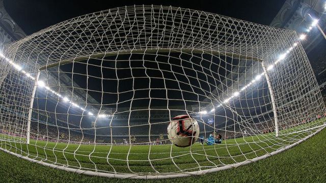 Süper Lig'de her galibiyetin ödülü 9,8 milyon lira olacak
