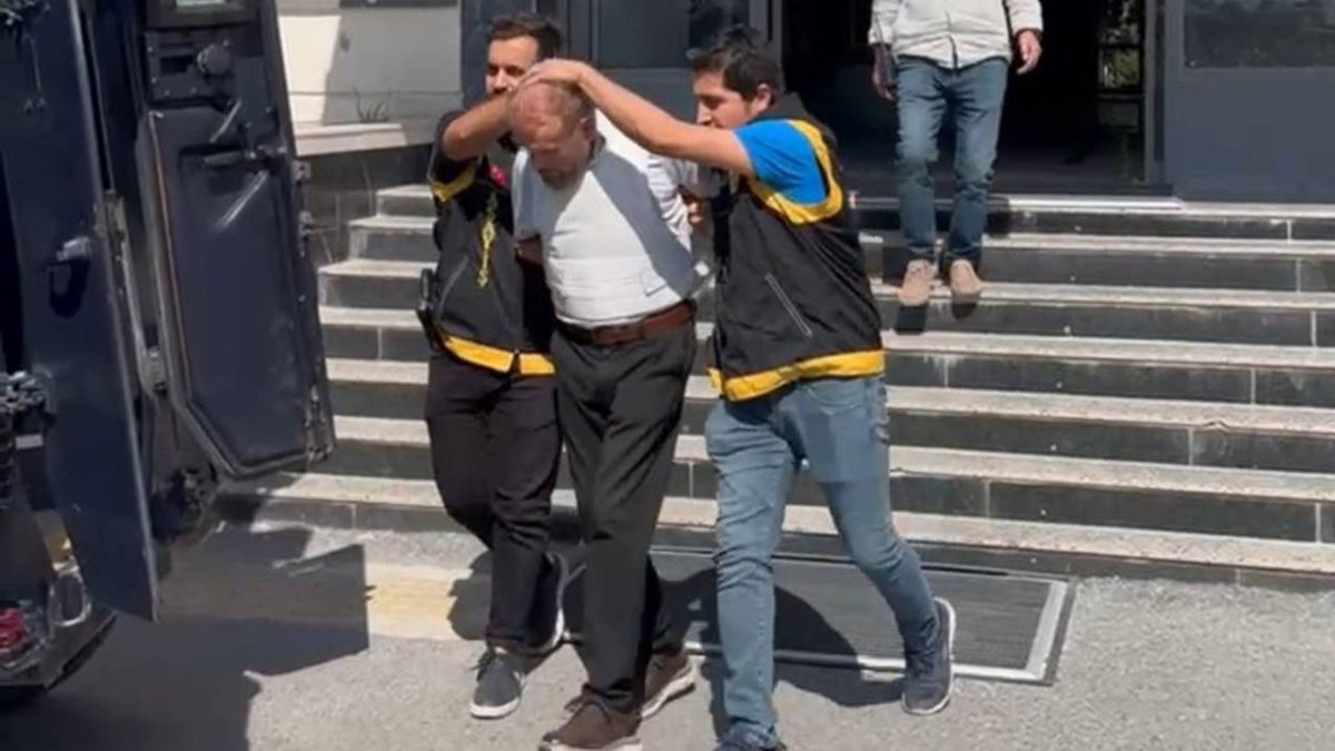 Tarsus'ta kahvehaneye saldırıda 1 kişi öldü, 4 yaralı