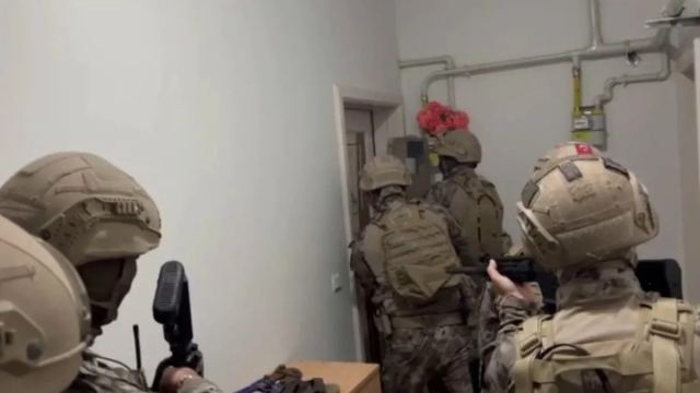 Kilis'te 'Çaycılar Grubu'na Operasyon: 11 Şüpheli Tutuklandı