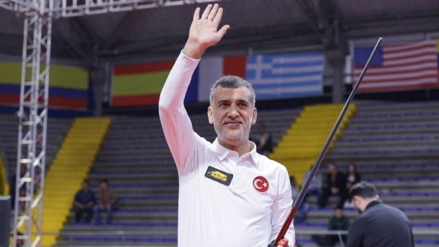 Tayfun Taşdemir, dünya bilardo şampiyonasında üçüncü oldu