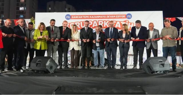Sancaktepe'de 20 bin metrekarelik Fatih Koru Parkı açıldı