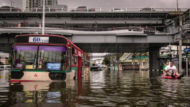 Tayland'da Şiddetli Yağışlar Sonucu 23 Kişi Hayatını Kaybetti