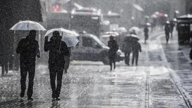 Meteoroloji Marmara'da sağanak yağış uyarısı yaptı