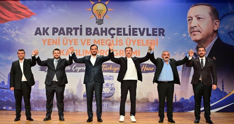 Bahçelievler'de Siyasi İklim Değişti: 3 CHP'li AKP'ye Geçti