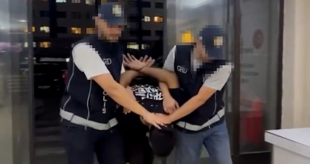 İstanbul'da Kadınların Görüntülerini Gizlice Çeken Pakistanlı Yakalandı