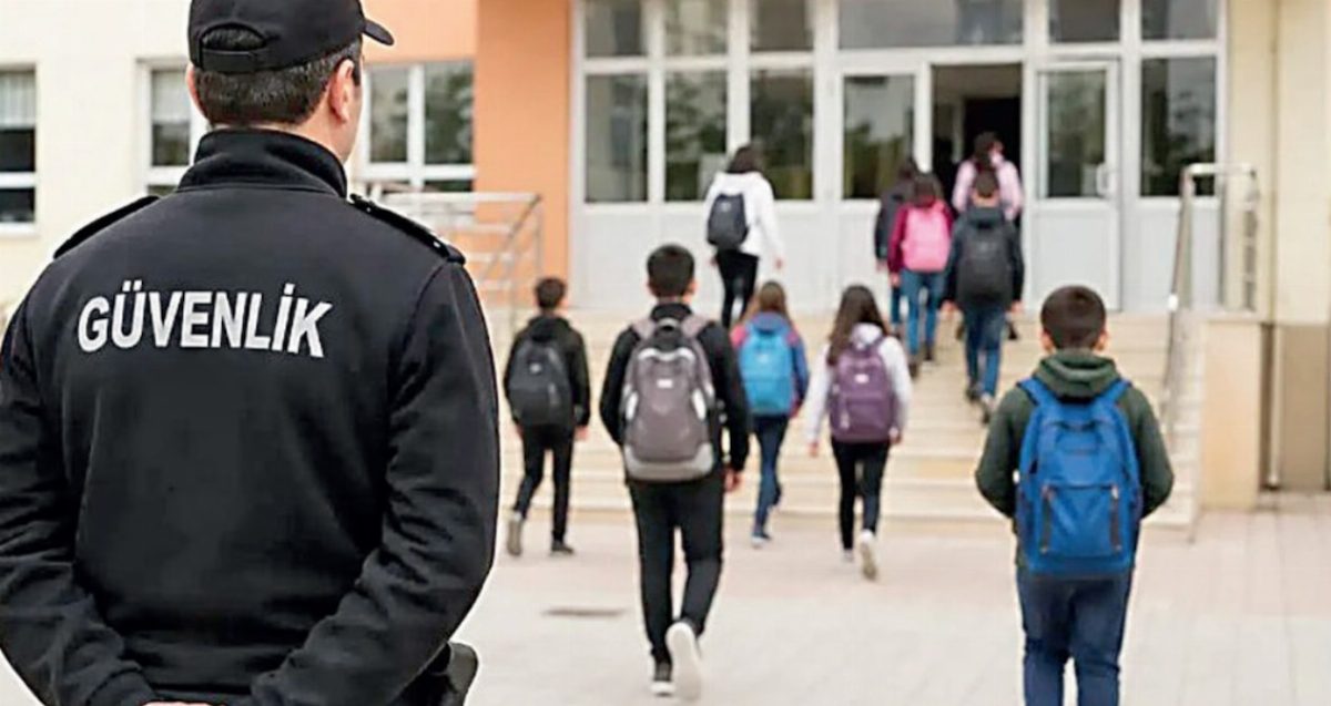 Okullarda Güvenlikçi Sertifikası Olmayanlar İşe Alındı