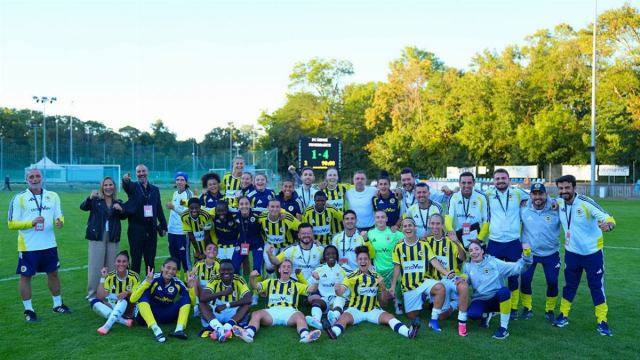 Fenerbahçe Kadın Futbol Takımı, Minsk'i 4-1 yendi