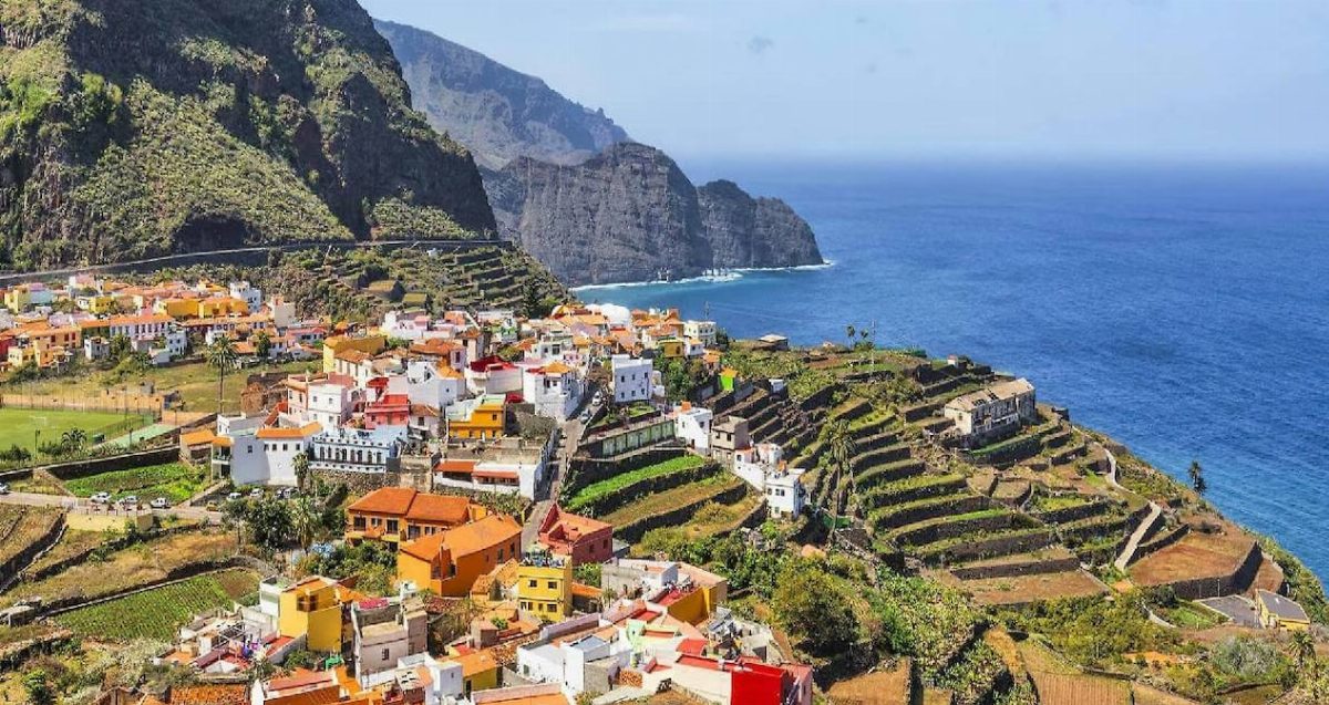 La Gomera'da Silbo Gomero ile İletişim Yöntemi Süregeldi