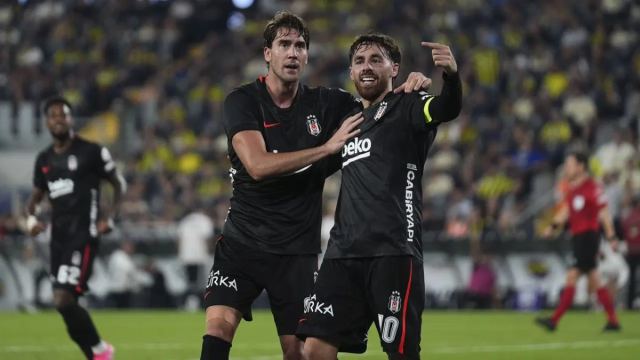 Juventus, Vlahovic'in Ayrılığı Hakkında Açıklama Yaptı