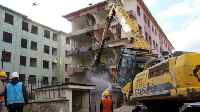 Bahçelievler Belediyesi kentsel dönüşümde İBB'yi geride bıraktı