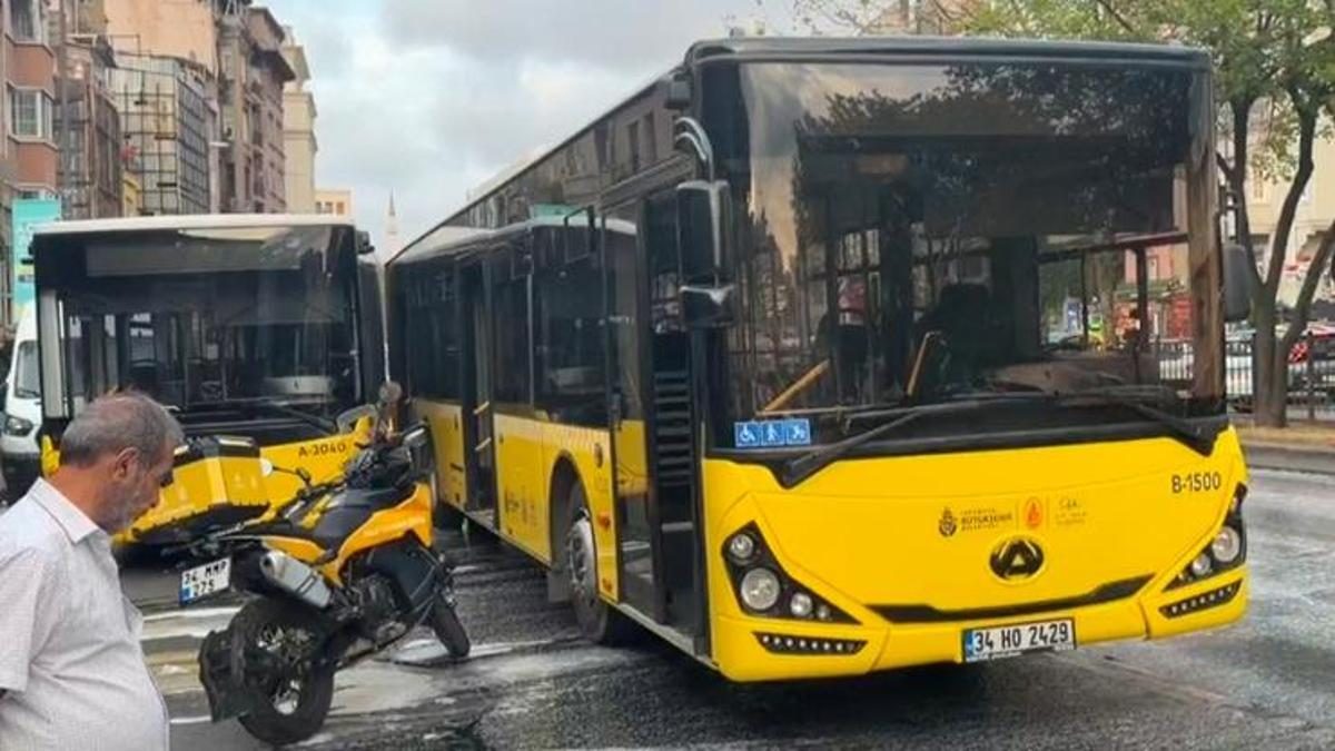 Şişhane'de İETT otobüsleri çarpıştı