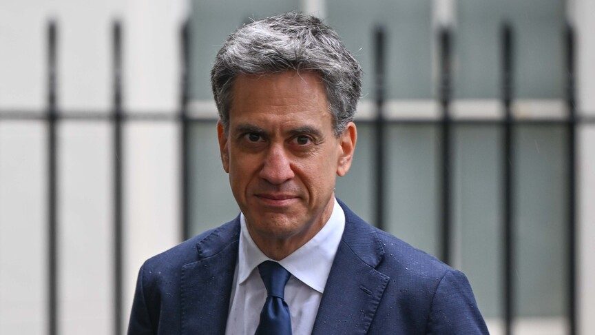 İngiltere Dışişleri Bakanı Miliband: İsrail dostlarını kaybediyor