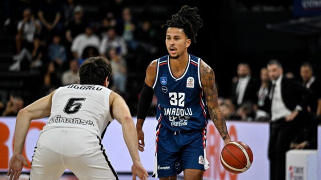 Anadolu Efes, Beşiktaş'ı 95-81 ile mağlup etti