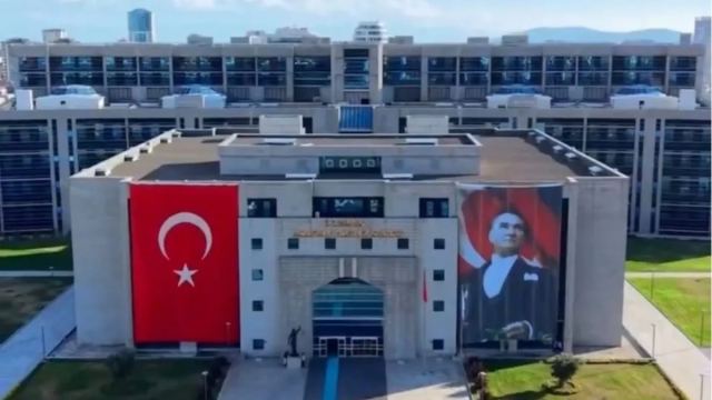 İstanbul'da trafik kazası verilerini ele geçiren 11 şüpheli adliyeye sevk edildi