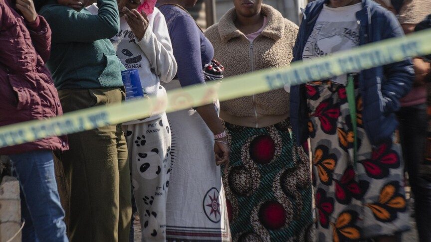Güney Afrika Cumhuriyeti'nde silahlı saldırılarda 31 kişi öldü