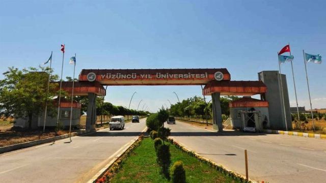 Van Yüzüncü Yıl Üniversitesi yurtları Diyanet Vakfı'na devredildi