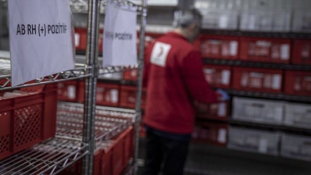 Türk Kızılay İstanbul'da 20 Yeni Kan Çalkalama Cihazı Hizmete Aldı