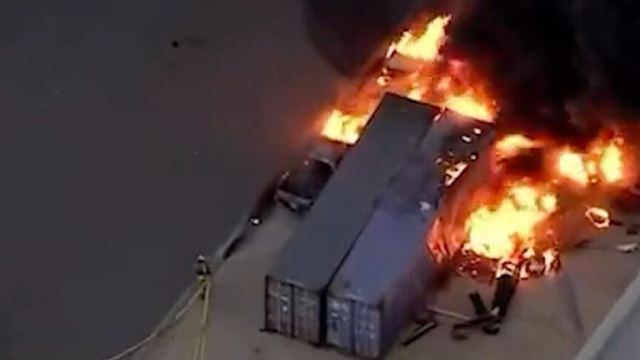 Los Angeles'ta helikopter kazasında 3 kişi hayatını kaybetti