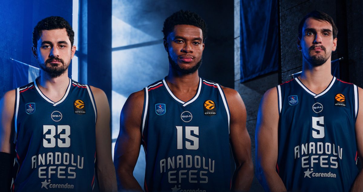 Anadolu Efes'in 2026-2027 Sezonu Kaptanları Belli Oldu