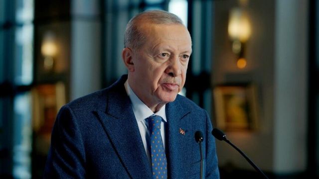 Cumhurbaşkanı Erdoğan: Türk Dil Bayramı'nda Türkçeyi korumalıyız