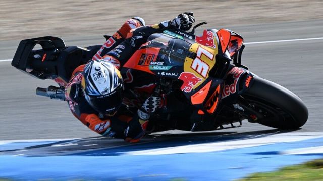 Pedro Acosta, MotoGP Avusturya Grand Prix'sini kazandı