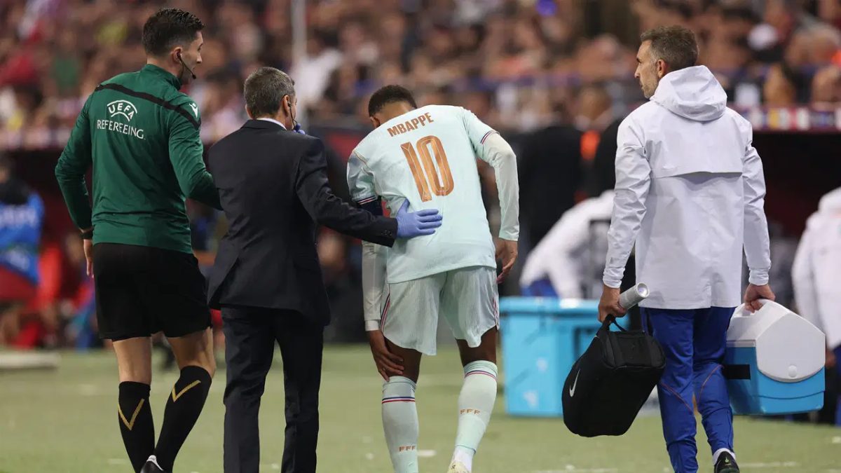 Fransa, Türkiye'yi yendi ama Mbappe'yi kaybetti