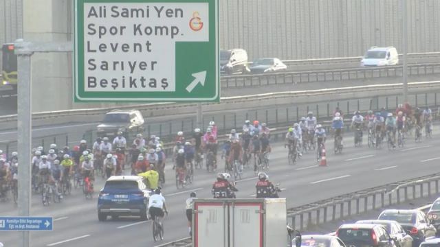 İstanbul'da FSM Köprüsü, bisiklet yarışı nedeniyle kapatıldı