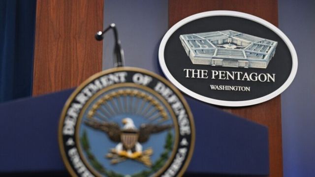 Pentagon, UFO'lar hakkında yeni belgeler yayımladı