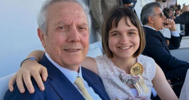 Aziz Yıldırım, Kızı Hakkında Yorum Yapan Yorumcuya Tepki Gösterdi