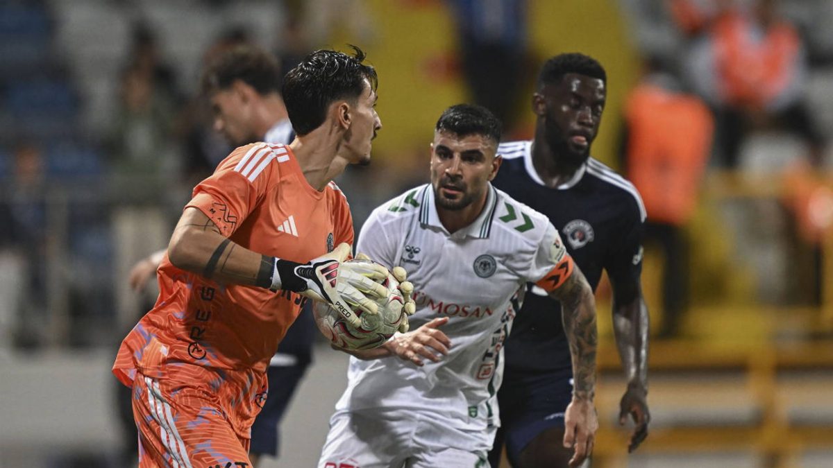 Kasımpaşa, Konyaspor ile golsüz berabere kaldı