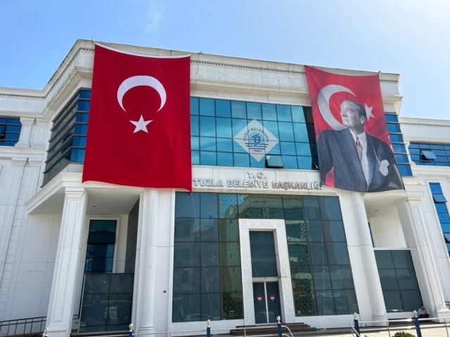 Tuzla'da Koku Şikayetine İlişkin Başkan Bingöl Açıklama Yaptı