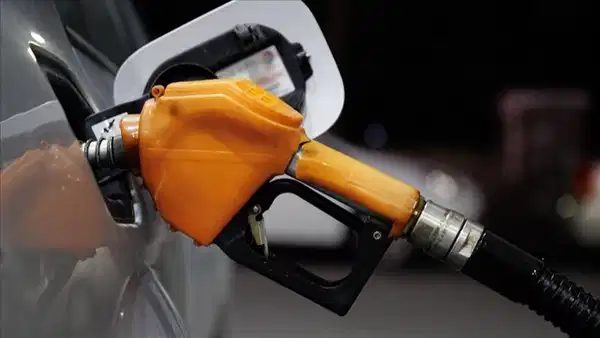 Motorin fiyatı İstanbul'da 100 lirayı geçti