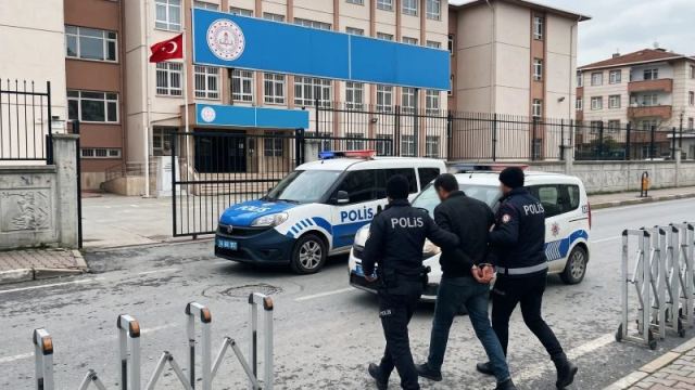 Sultanbeyli'de Provokatör, Zehirlenme Yalanı Nedeniyle Gözaltına Alındı