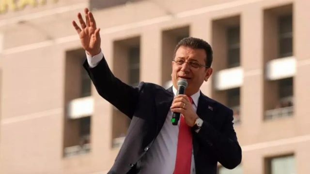 Ekrem İmamoğlu İstanbul'da erken seçim çağrısı yaptı