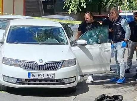 İstanbul'da Seyir Halindeyken 18 Kurşunla Hayatını Kaybetti