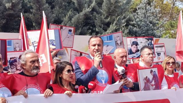 Eğitim-İş Eğitimdeki Sorunları MEB Önünde Değerlendirdi