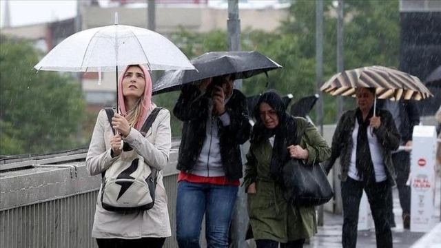 İstanbul'da 26 Eylül Hava Durumu: Sağanak Yağış Bekleniyor