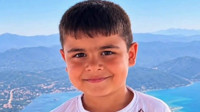 Mardin'de Boğazına Oyuncak Kaçan Çocuk Hayatını Kaybetti