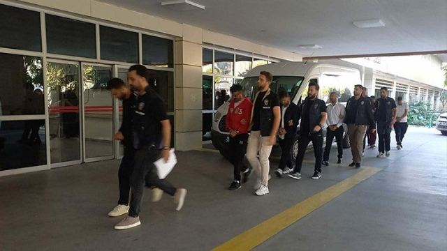 Manisa merkezli dolandırıcılık operasyonunda 20 kişi gözaltında