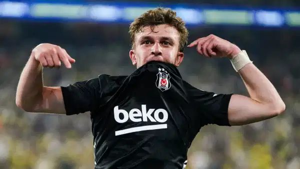 Beşiktaş'ta Rıdvan Yılmaz'ın sakatlığı sürüyor