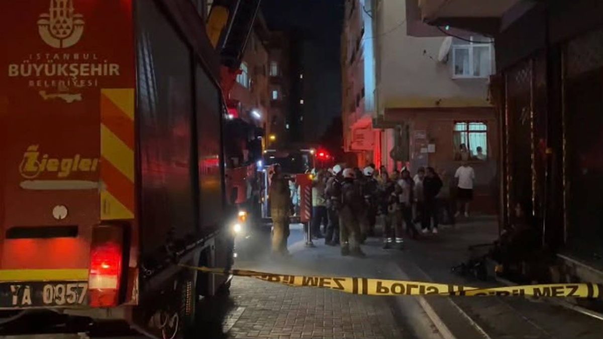 Sümer Mahallesi'nde 5 katlı binada yangın: 5 kişi hastanelik oldu