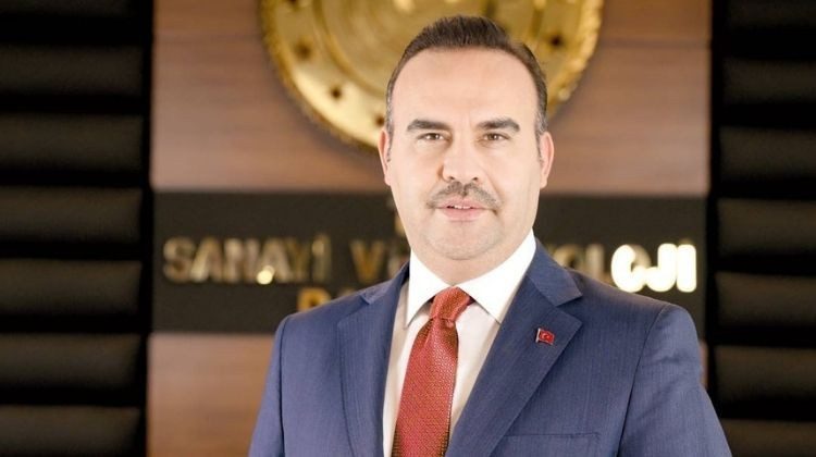 Bakan Kacır: İHA pazarının üçte ikisi Türkiye'nin elinde