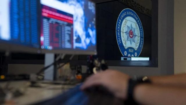 İstanbul'da Yasa Dışı Bahis Operasyonu: 30 Gözaltı
