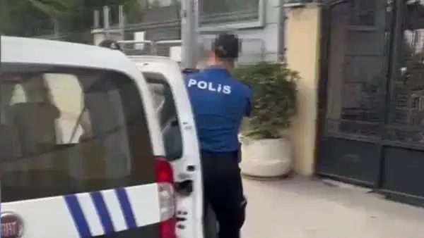 Pendik'te 14 yıl hapis cezası bulunan firari yakalandı