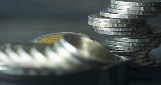 1794 Yılına Ait Yarım Dolar, 250 Bin Dolara Satıldı