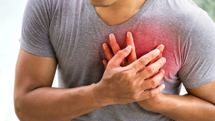 Göz Çevresindeki Sarı Lekeler Kalp Krizi Riskini Artırıyor