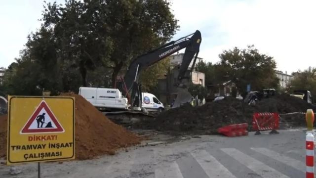 İSKİ'nin Eyüpsultan'daki altyapı çalışmasında doğalgaz borusu delindi