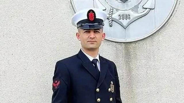 Emirgazi'de düğünde maganda kurşunuyla ölen uzman çavuş toprağa verildi