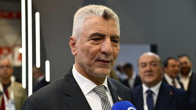 Ticaret Bakanı Bolat, MÜSİAD EXPO 2026'da değerlendirmelerde bulundu